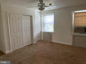 501 E Philadelphia Ave in Boyertown, PA - Foto de edificio - Building Photo