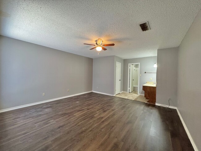 306-308-308 Brookwood Dr in Texarkana, TX - Building Photo - Building Photo