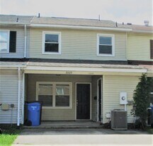 3005 Radcliffe Ln N in Chesapeake, VA - Building Photo