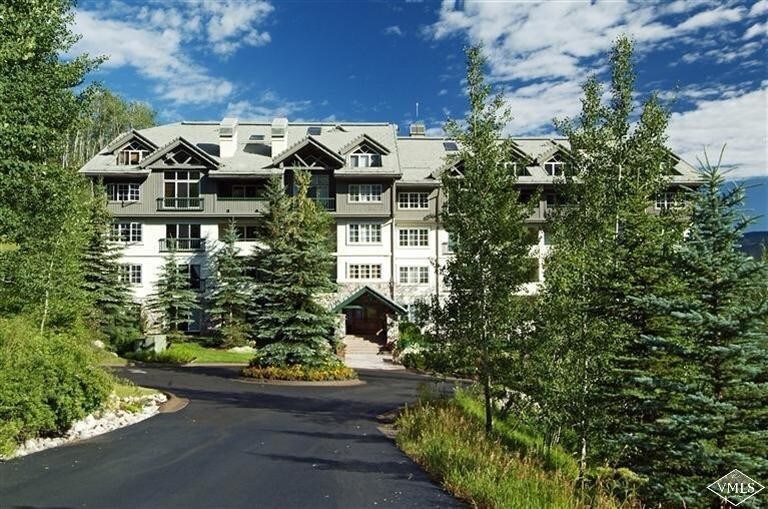 50 Scott Hill Rd, Unit 303 in Avon, CO - Foto de edificio