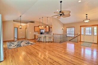 29 Pioneer Pl in Eaton, CO - Building Photo - Building Photo