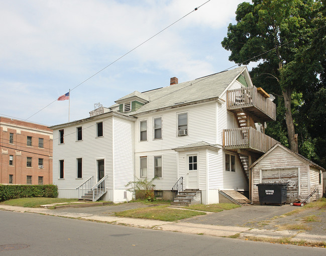 54 Center Street in Bristol, CT - Building Photo - Building Photo