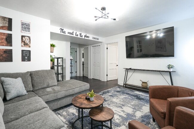 2102 Scovel St in Nashville, TN - Building Photo - Building Photo