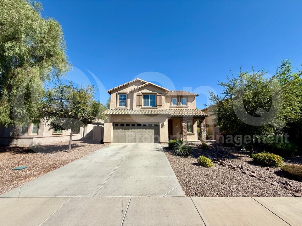 896 E Euclid Ave in Gilbert, AZ - Building Photo