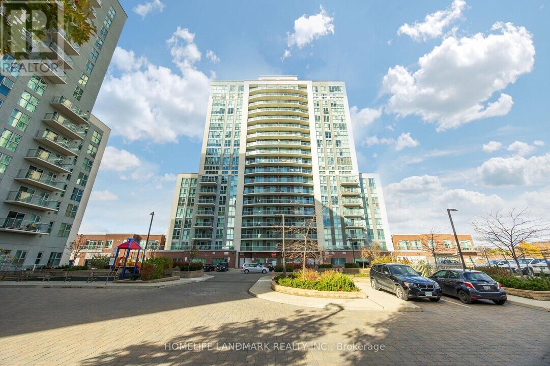 1328-1328 Birchmount Rd in Toronto, ON - Building Photo