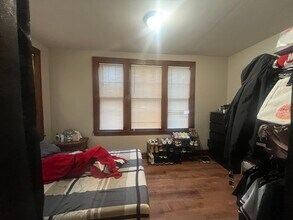 392 N 12th St, Unit 2 in Newark, NJ - Building Photo - Building Photo