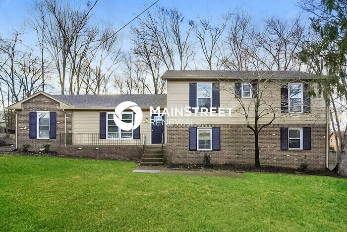 3529 Wood Bridge Dr in Nashville, TN - Building Photo