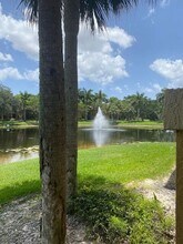 4887 Via Palm Lakes in West Palm Beach, FL - Building Photo - Building Photo