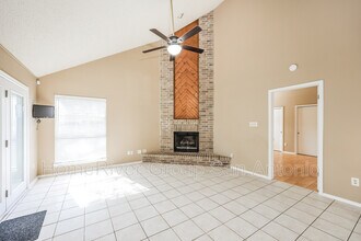 6455 Brookway Dr in San Antonio, TX - Building Photo - Building Photo