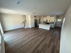 1027 Winding Spg Dr in Mebane, NC - Building Photo - Building Photo