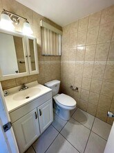 1540 NE 191st St in Miami, FL - Building Photo - Building Photo