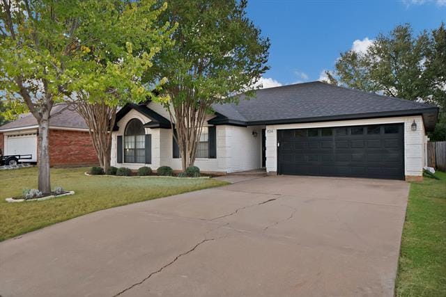 1514 Hayloft Ln in Granbury, TX - Building Photo - Building Photo