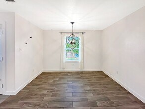 5614 Butch Canyon in San Antonio, TX - Building Photo - Building Photo