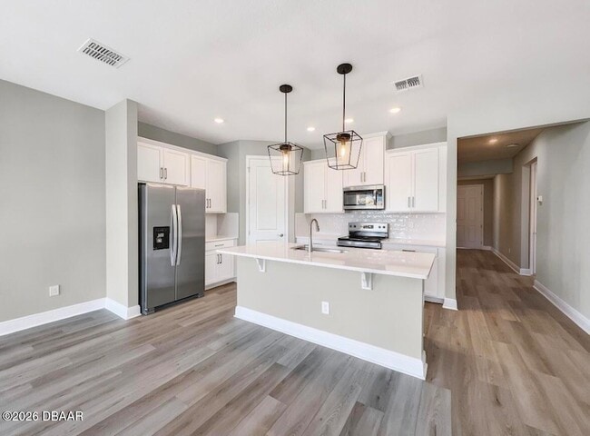 1212 Pampus Dr in Daytona Beach, FL - Foto de edificio - Building Photo