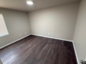 4211 35th St in Lubbock, TX - Foto de edificio - Building Photo