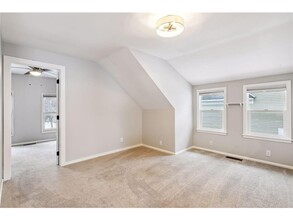 240 8th Ave N in Hopkins, MN - Building Photo - Building Photo