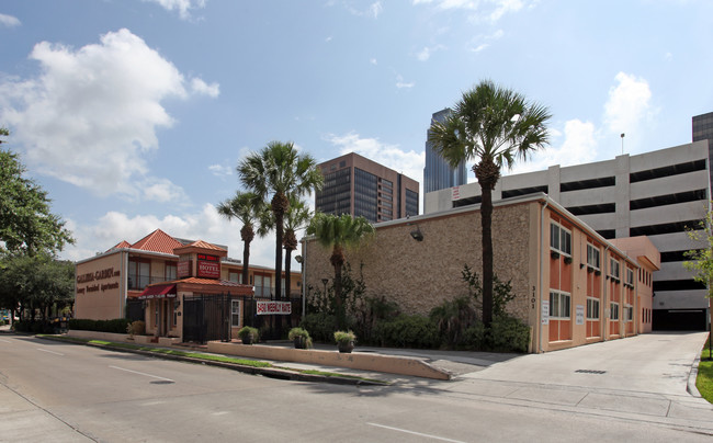 Galleria Garden in Houston, TX - Building Photo - Building Photo