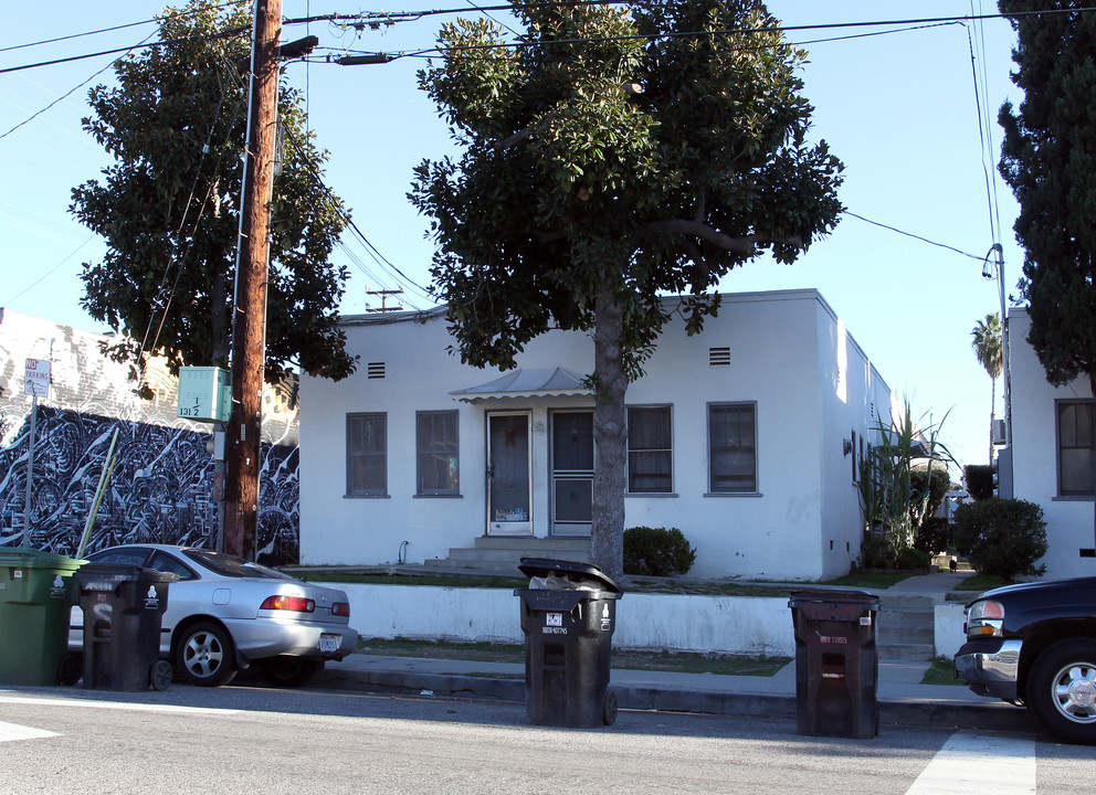 127 N Avenue 50 in Los Angeles, CA - Building Photo