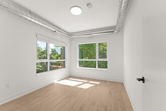 47 Wellington St in Kingston, ON - Building Photo - Building Photo