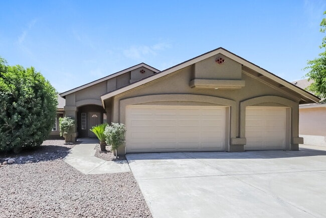property at 4337 W Avenida Del Sol
