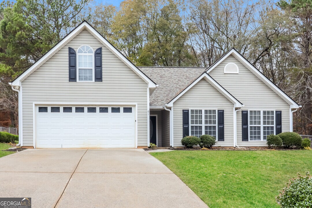 61 Mandy Ln in Braselton, GA - Building Photo