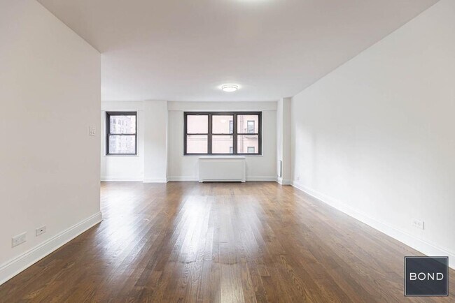 145 E 16th St in New York, NY - Building Photo - Building Photo