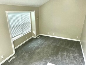 17706 Edna St in Omaha, NE - Building Photo - Building Photo