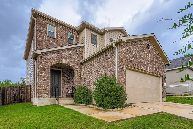 10015 Overlook Acrs in San Antonio, TX - Building Photo - Building Photo