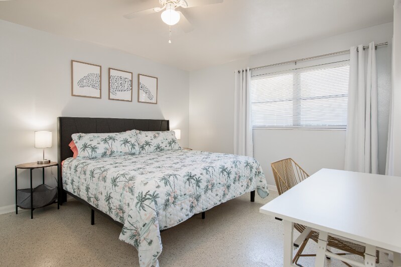 620 SE 47th St in Cape Coral, FL - Foto de edificio