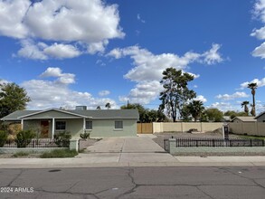 1305 N Frances St in Tempe, AZ - Building Photo - Building Photo