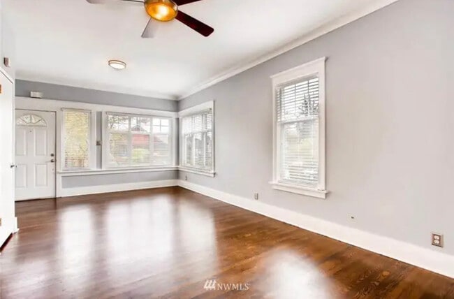 8633 Wabash Ave S in Seattle, WA - Building Photo - Building Photo