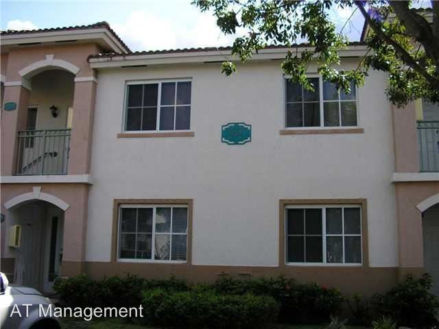 2921 SE 13th Ave-Unit -Unit #102- in Homestead, FL - Building Photo