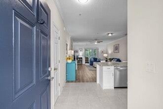 6253 Catalina Dr in North Myrtle Beach, SC - Foto de edificio - Building Photo