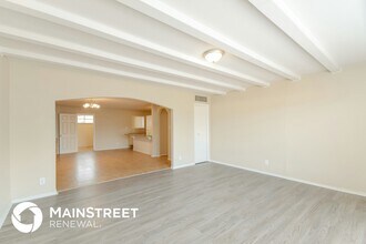 3650 W Lawrence Rd in Phoenix, AZ - Building Photo - Building Photo