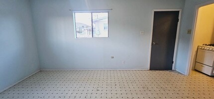 2600 Aurora Ave in El Paso, TX - Building Photo - Building Photo
