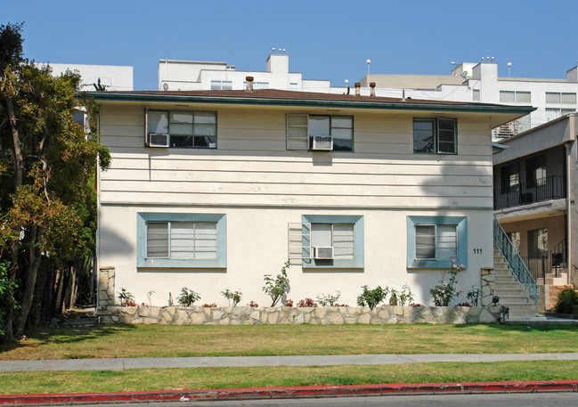 111 N Gale Dr in Beverly Hills, CA - Building Photo - Building Photo