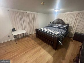 7911 Carey Branch Dr in Fort Washington, MD - Building Photo - Building Photo