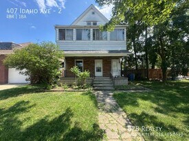 407 Idaho Ave in Lorain, OH - Building Photo