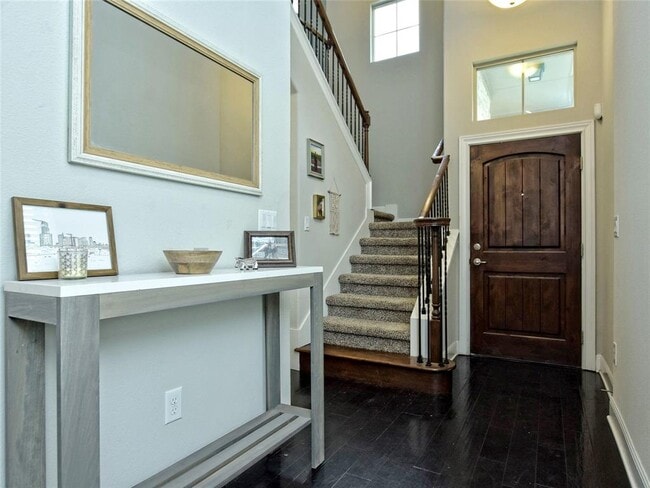 7709 Menchaca Rd in Austin, TX - Building Photo - Building Photo