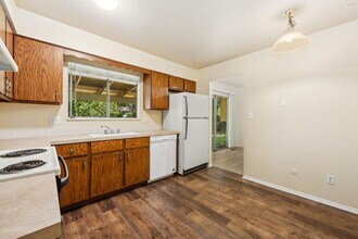 2016 Manchester Dr in Fort Collins, CO - Building Photo - Building Photo