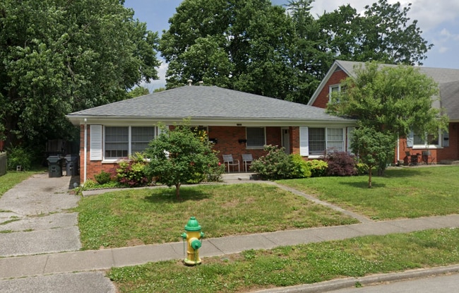 property at 2207 Winterberry Dr