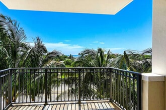 2509 N Ocean Blvd in Fort Lauderdale, FL - Foto de edificio - Building Photo