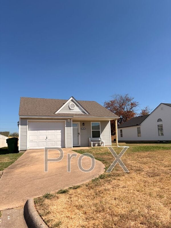 property at 1209 W Bishop Dr