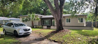 15110 NE 9th Ct in North Miami Beach, FL - Building Photo