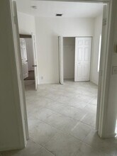 5845 Eagle Cay Cir in Coconut Creek, FL - Building Photo - Building Photo