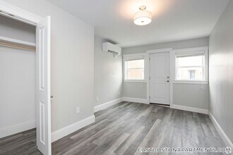 108-110 Meridian St. in Boston, MA - Building Photo - Building Photo