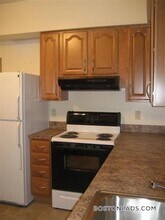 99 Hancock St in Cambridge, MA - Foto de edificio - Building Photo