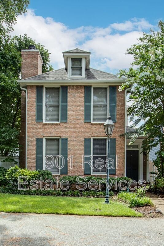 109 Island Crest Cir in Memphis, TN - Building Photo - Building Photo