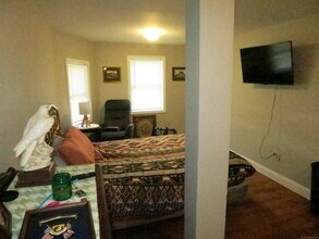 7A Windham Ave in Colchester, CT - Building Photo - Building Photo