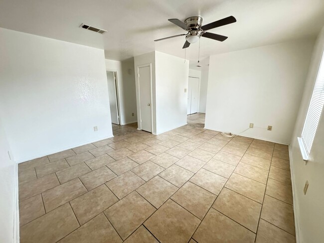 1902 Windward Dr-Unit -# B in Killeen, TX - Foto de edificio - Building Photo